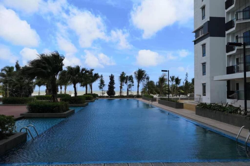 Timurbay Studio Apartment Facing Beautiful Beach Kuantan Exteriér fotografie