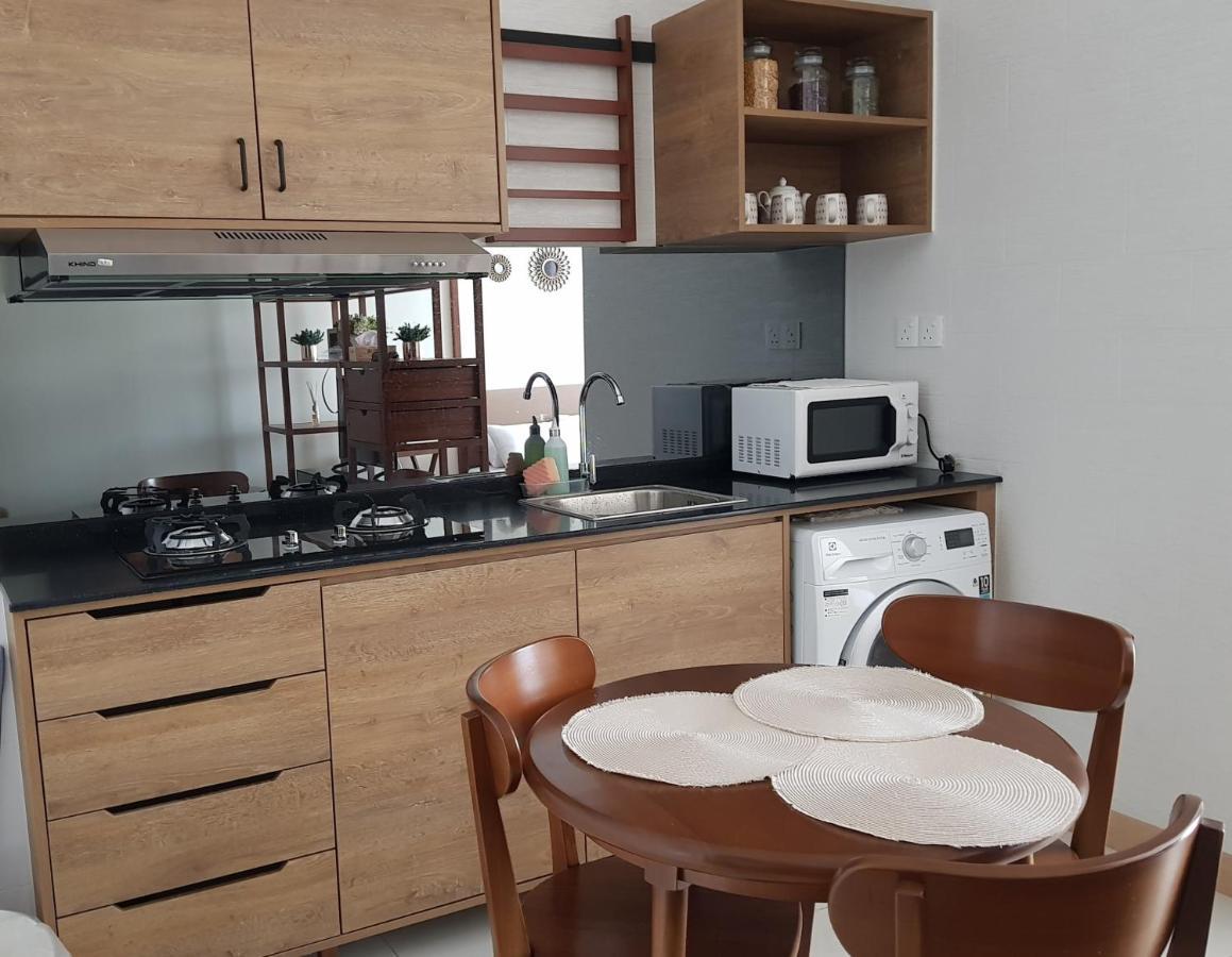 Timurbay Studio Apartment Facing Beautiful Beach Kuantan Exteriér fotografie