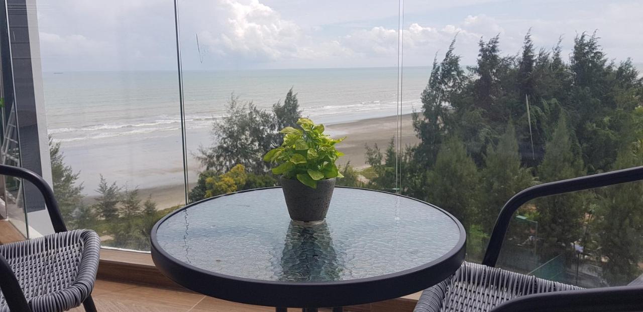 Timurbay Studio Apartment Facing Beautiful Beach Kuantan Exteriér fotografie